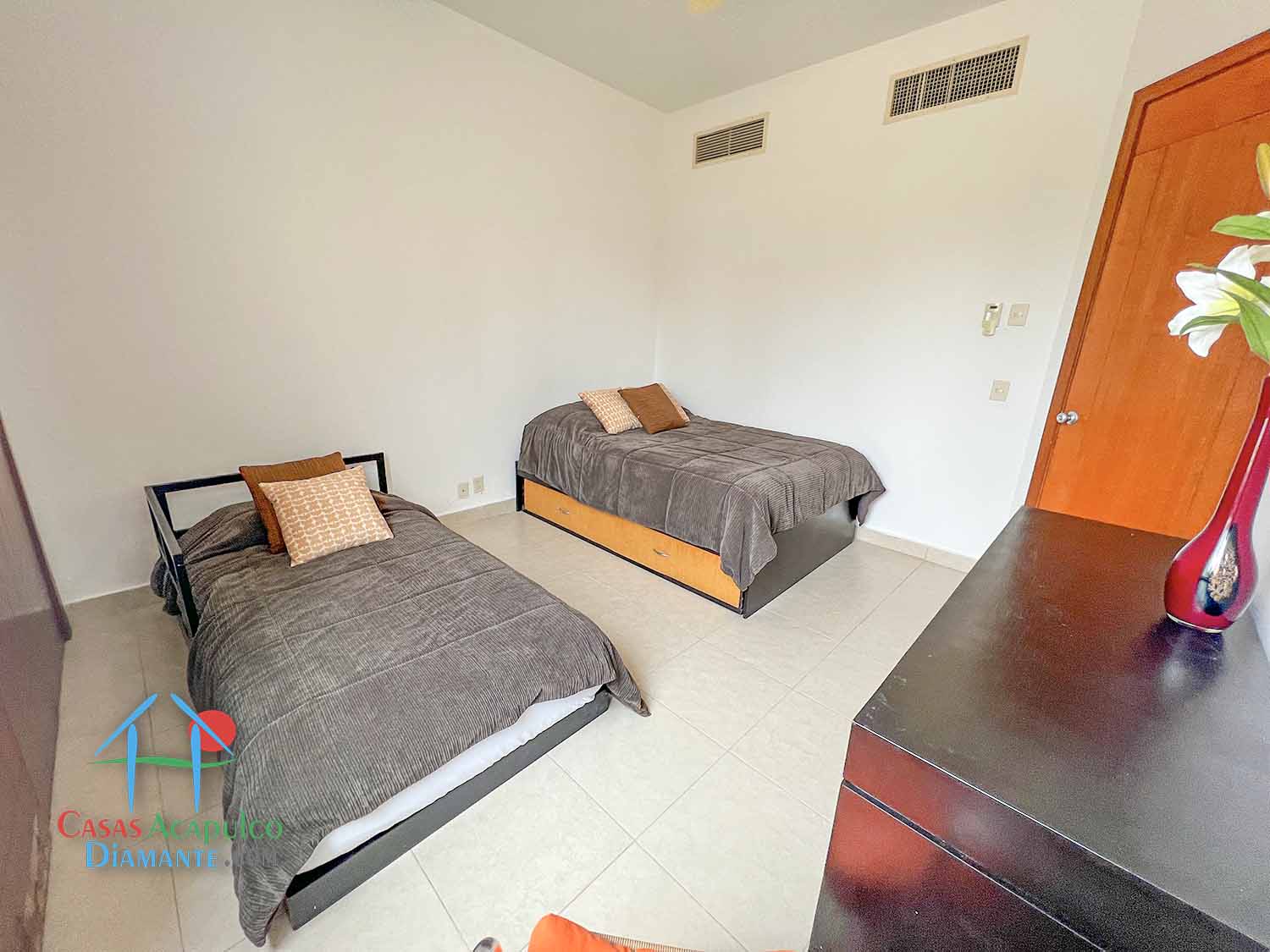 Mayan Lakes 4 101 - Recámara dos 2